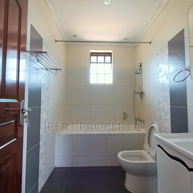 4bdrm Townhouse/Terrace in Runda for sale - thumbnail 3