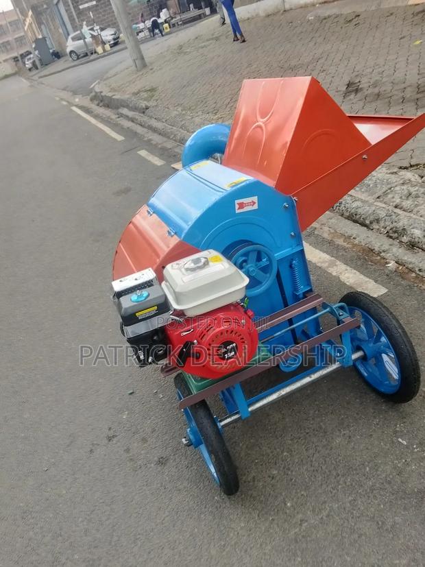 Quality Thresher Machine - main view