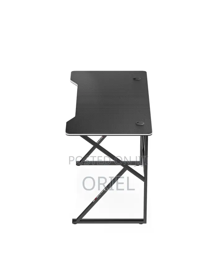 Gaming Desk : Modern Home/Office Gaming Desk