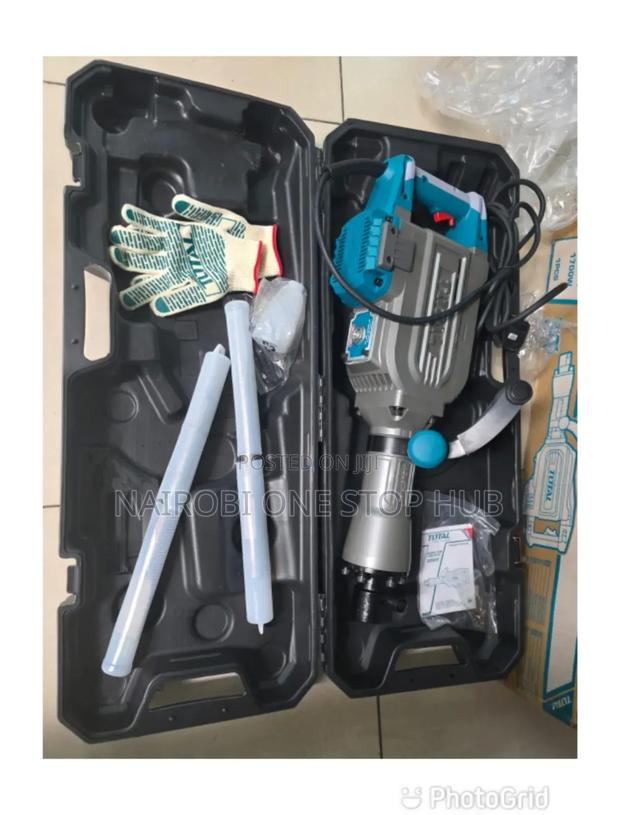 Total Heavy Duty Demolition Hammer 23,000
