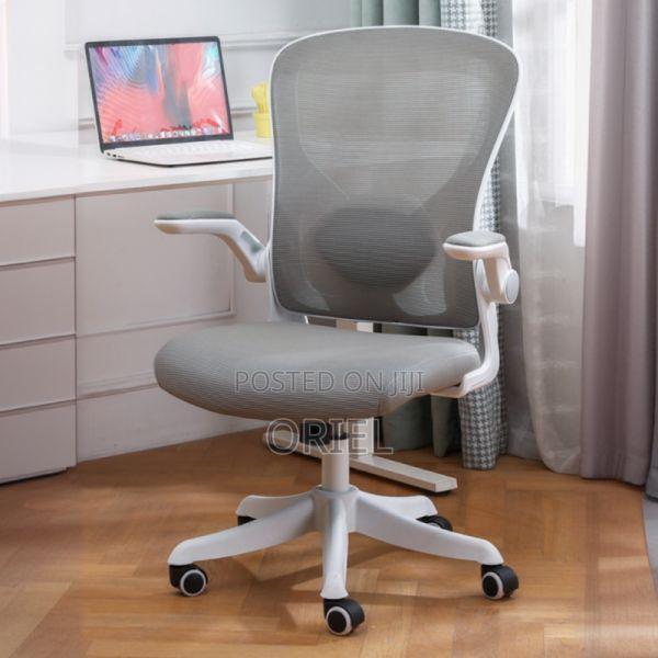 Office Chair : Gray Mesh Office Chair