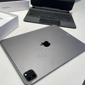 Apple iPad Pro 11 (2021) 128 GB Gray