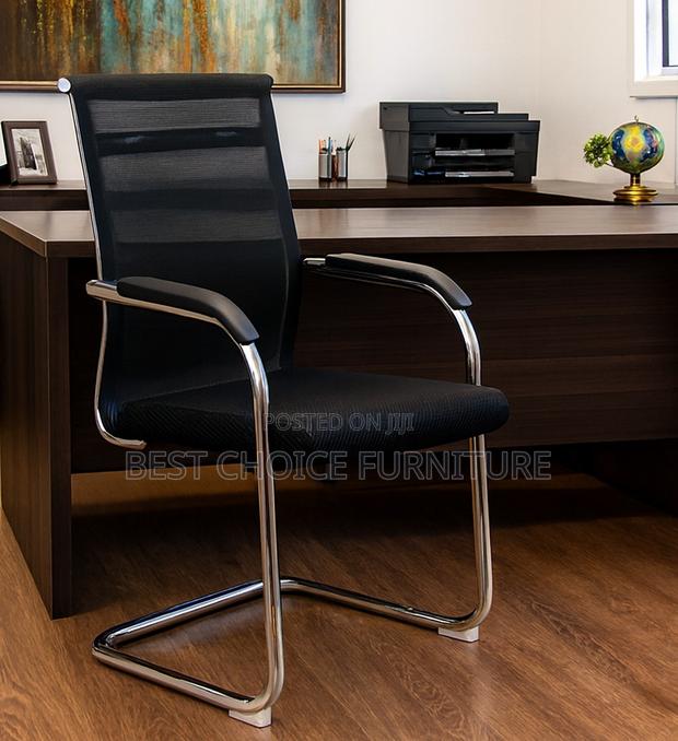 Office Chairs; Ergonomic Mesh Guest Chair for Offices