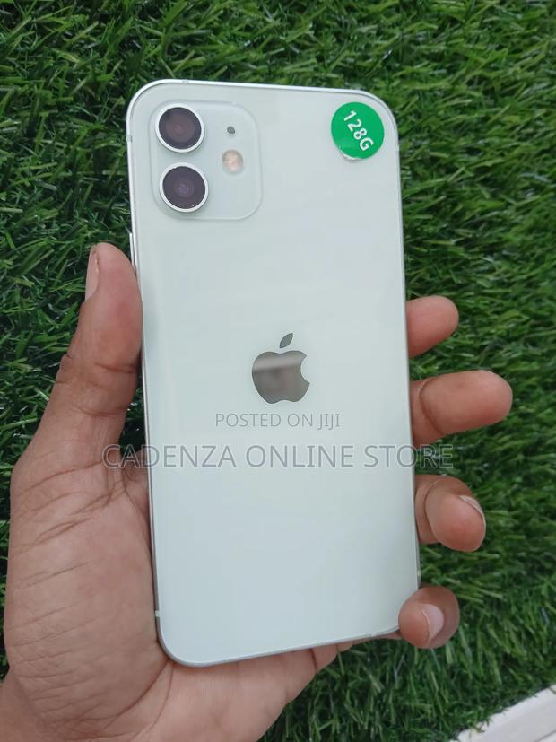 Apple iPhone 12 128 GB Green - main view