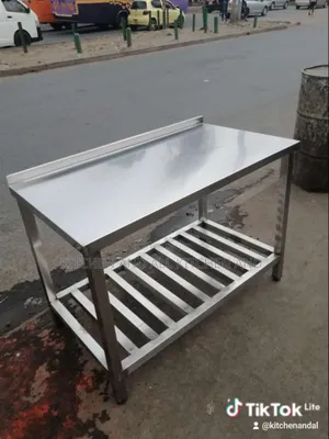 Stainless Steel Working Table Strong Hygiene 4ft in Size