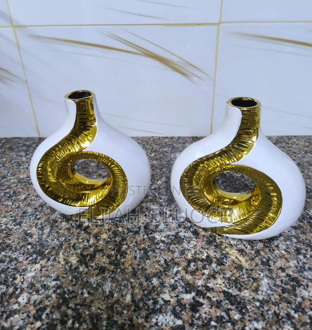 Nordy Ceramic Vase
Available In Black $ White
Each - main view