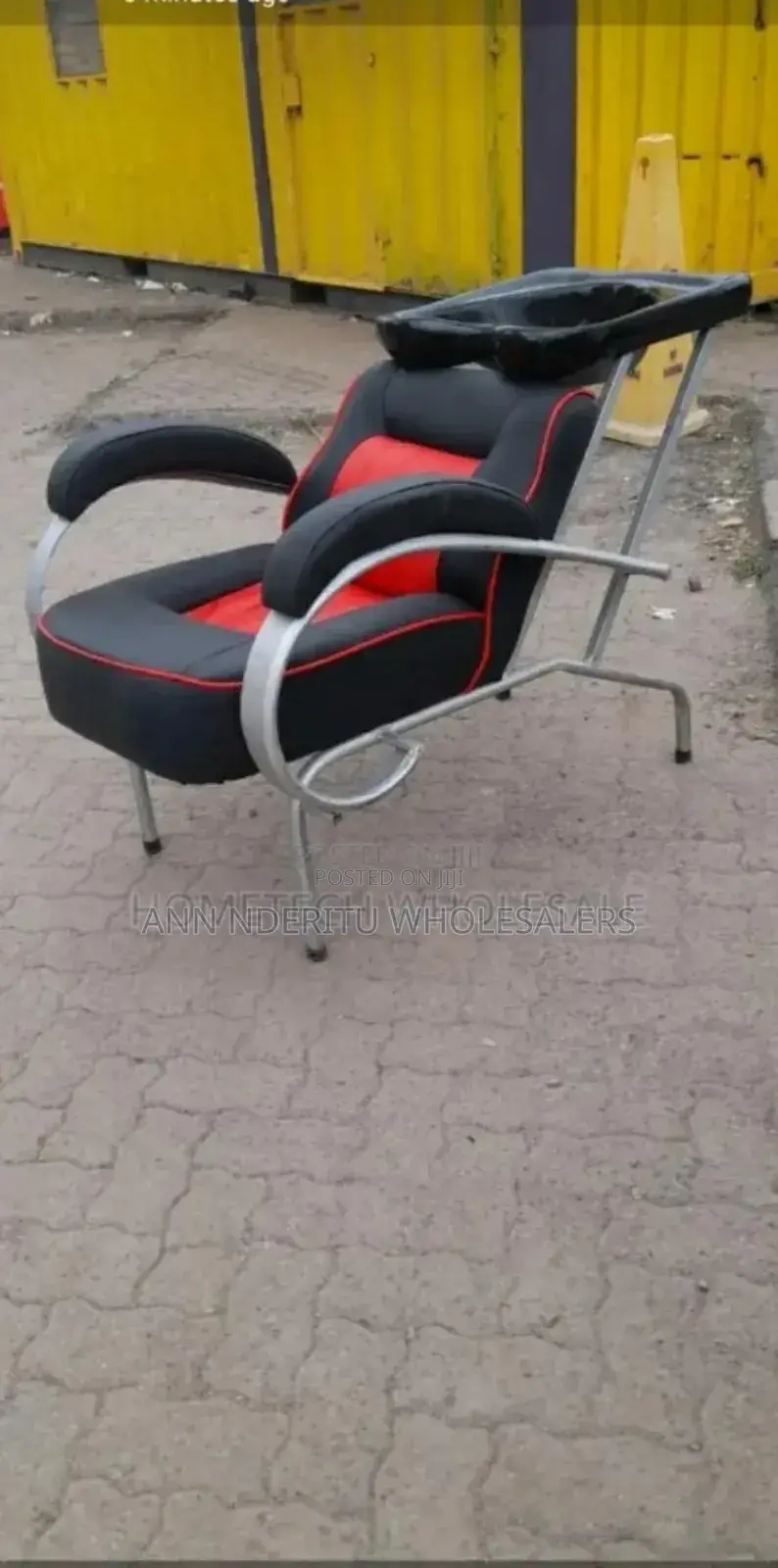 High Quality. Leather Executive Barber Chair. With Sink