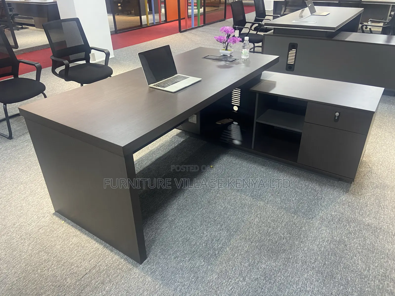 1.6 Meters L-shaped Executive Office Desk