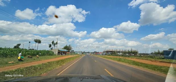 Prime 1 Acre for Sale Eldoret Touching Highway - thumbnail 3