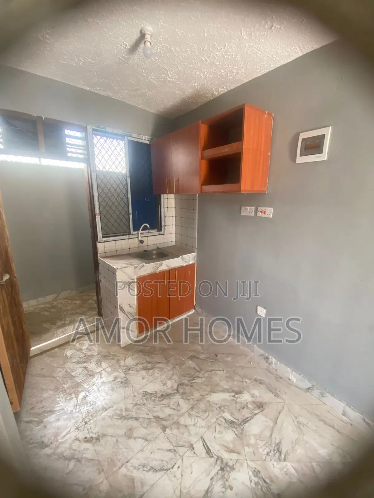 1bdrm Bedsitter in Likoni, Shelly Beach for rent