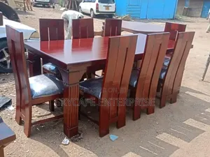 Modern 8 Seater