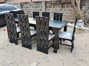 Modern 8 Seater