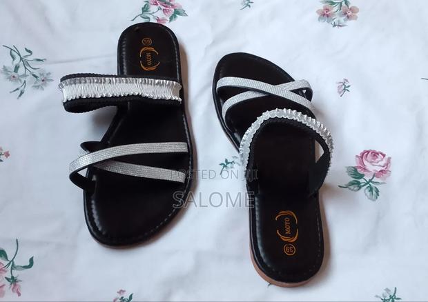 Sallie's Sandals - thumbnail 4