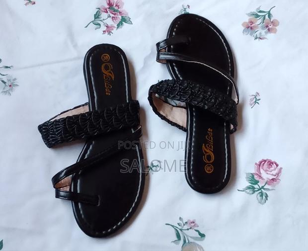 Sallie's Sandals - thumbnail 6