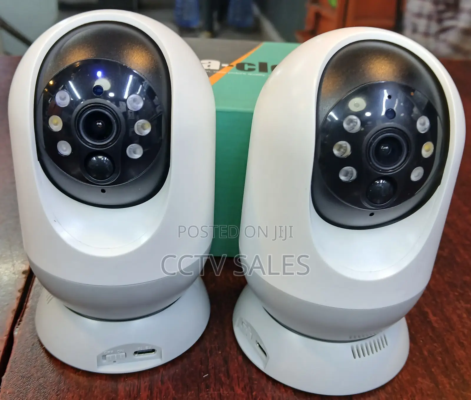 Smart Camera With Adjustable Zoom and an Inbuilt Battery Okam Camera