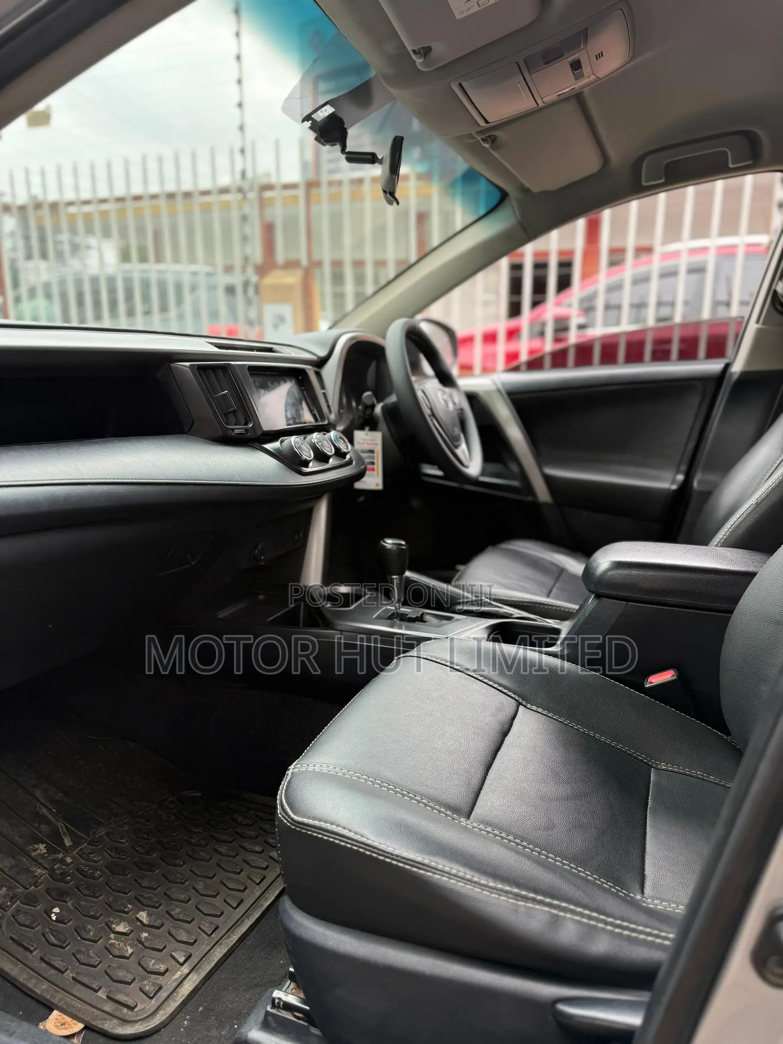 Toyota RAV4 2016 Silver
