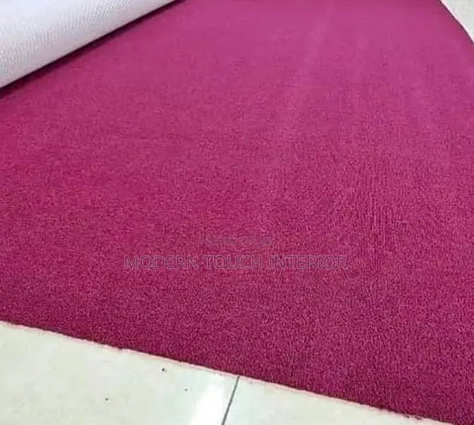 Delta Wall to Wall Carpet/ Maroon Carpet Flooring