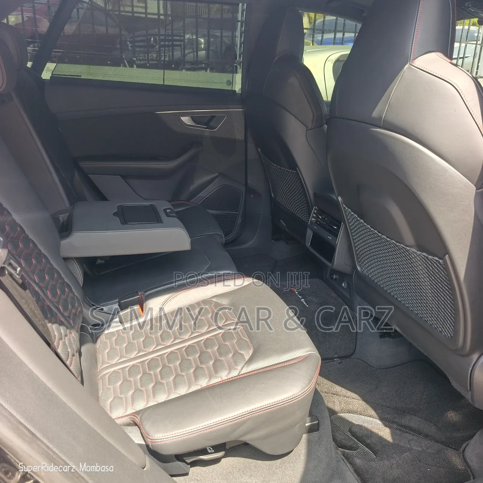 Audi RS Q8 Base 2024 Black