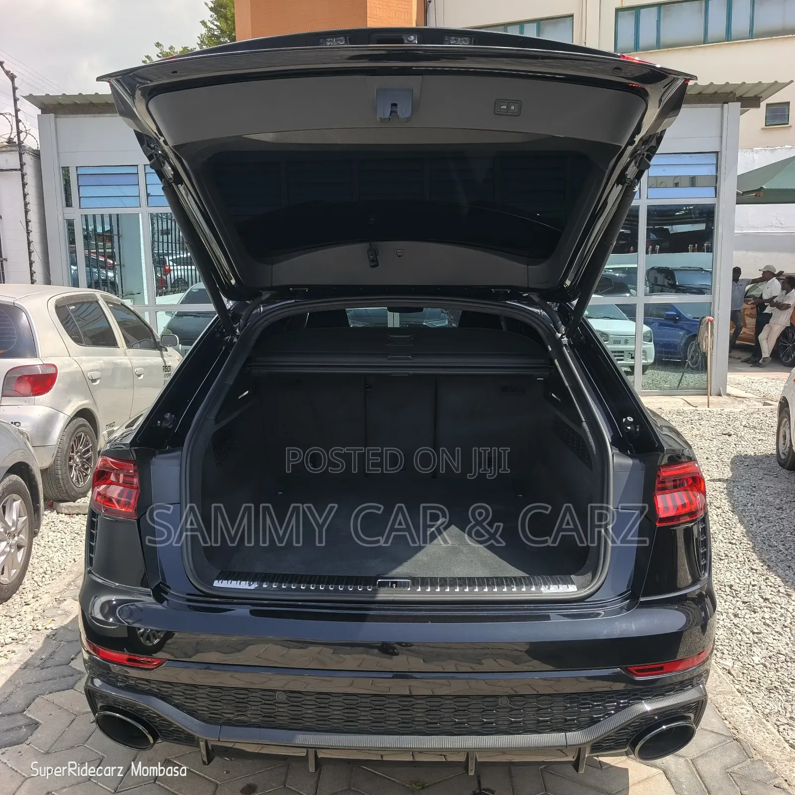 Audi RS Q8 Base 2024 Black