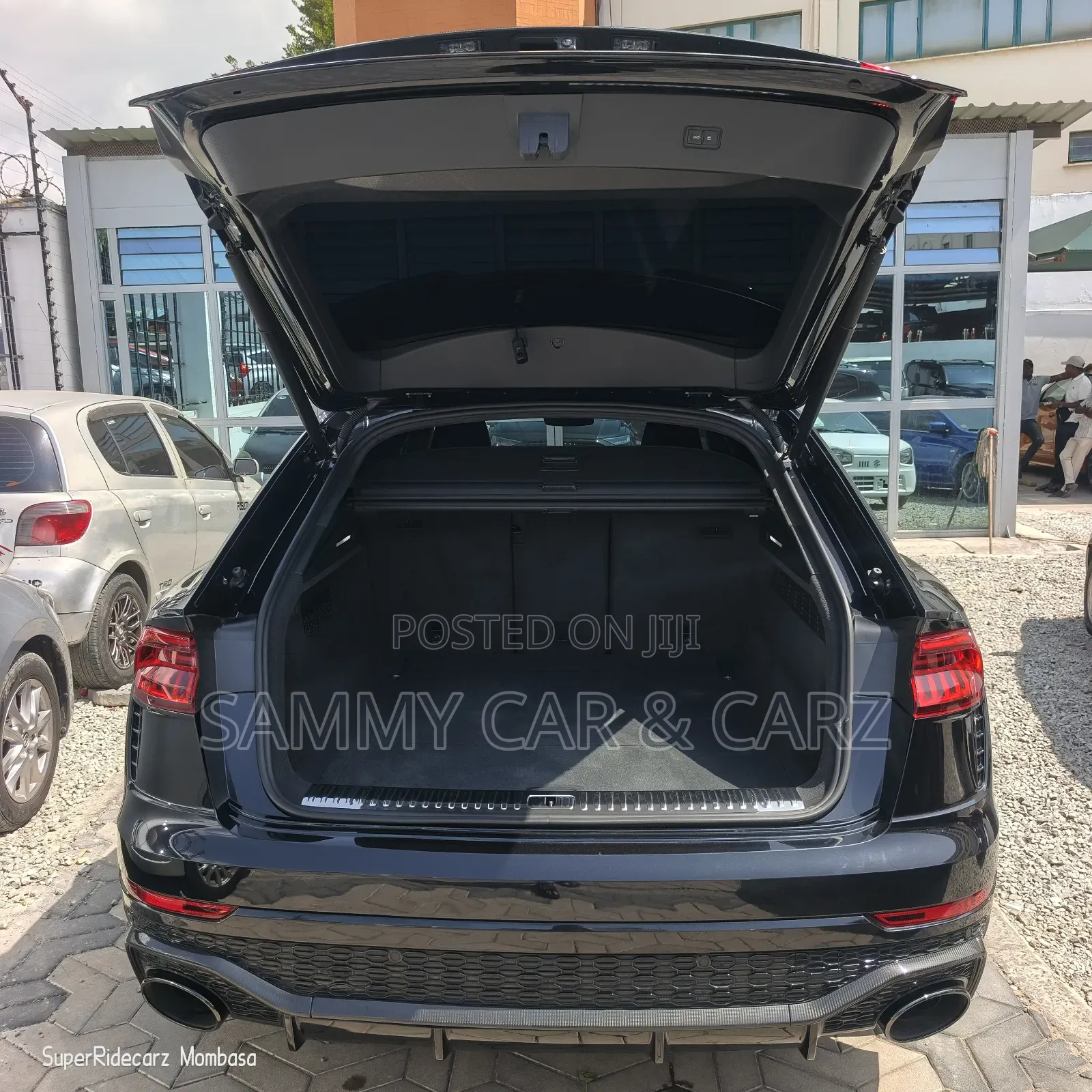 Audi RS Q8 Base 2024 Black
