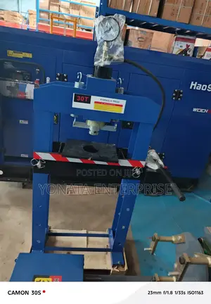 30t Garage Hydraulic Pressing Machine