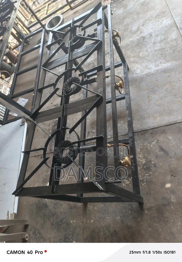 Three Metal Burner - main view