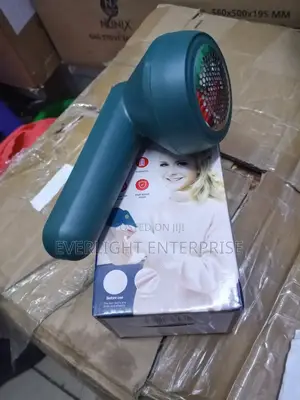 Portable Lint Remover
