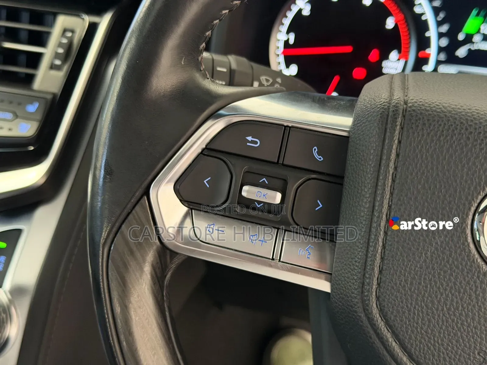 Toyota Land Cruiser LC300 2022 Gray