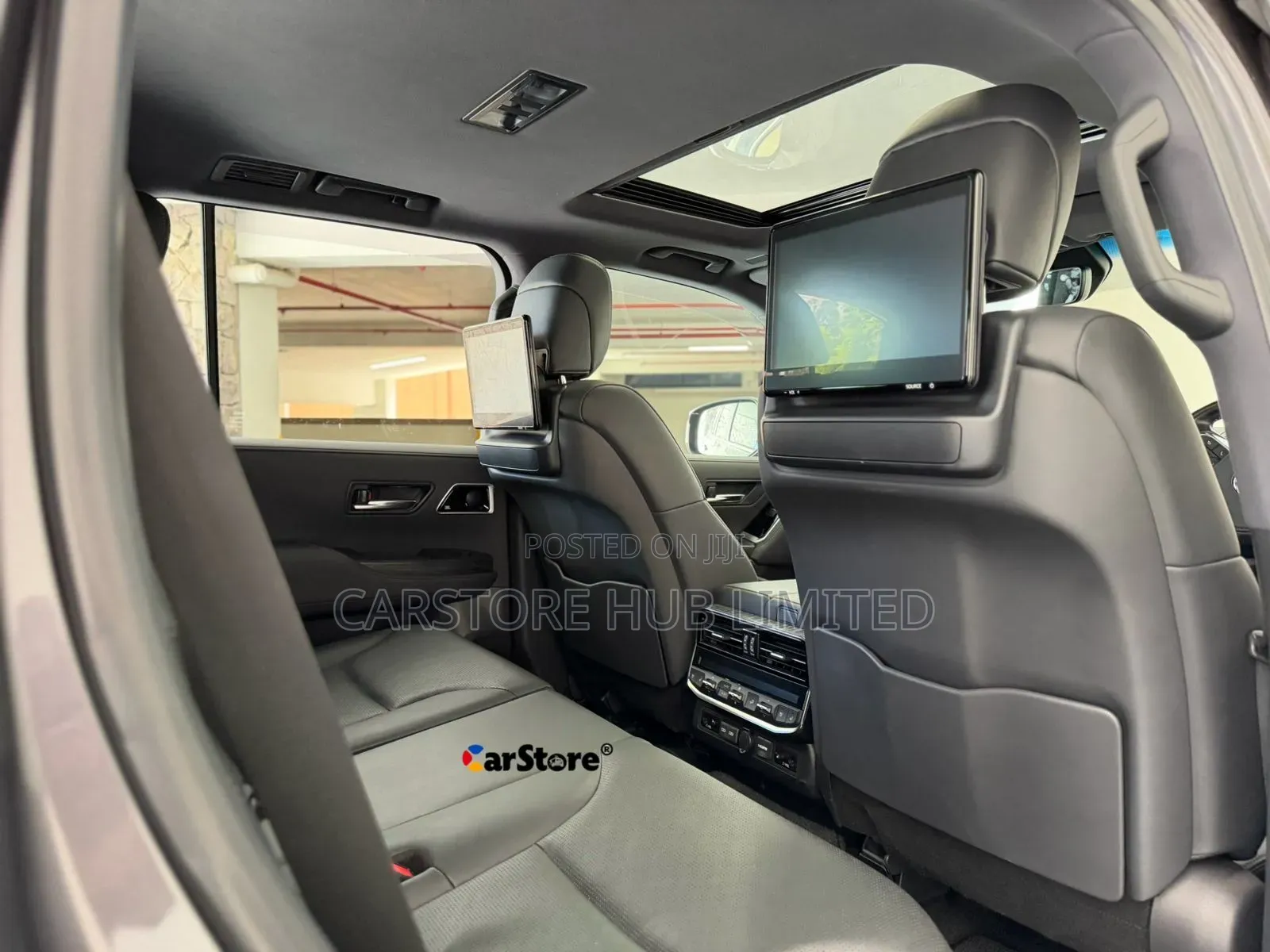 Toyota Land Cruiser LC300 2022 Gray