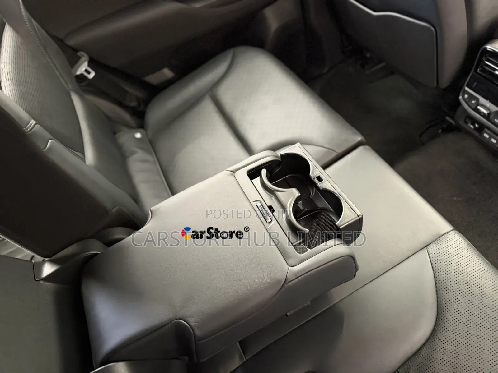Toyota Land Cruiser LC300 2022 Gray