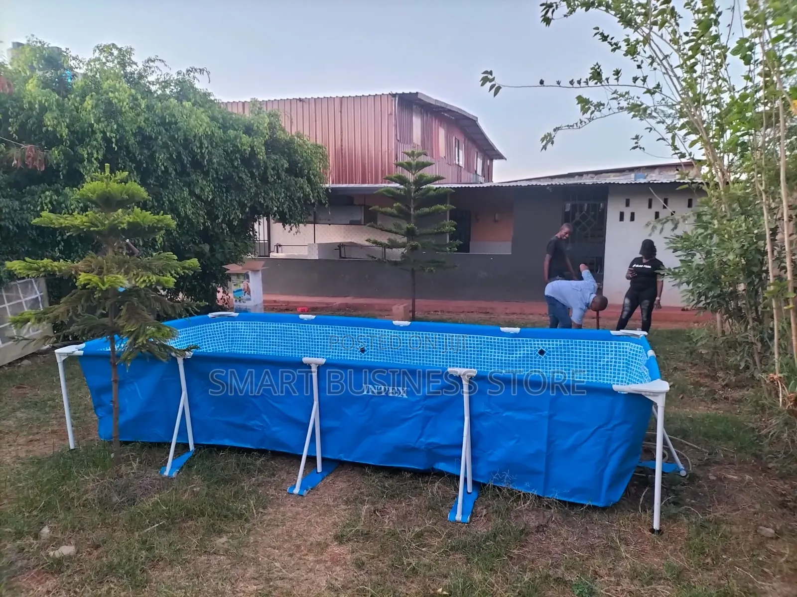 Backyard Swimming Pool