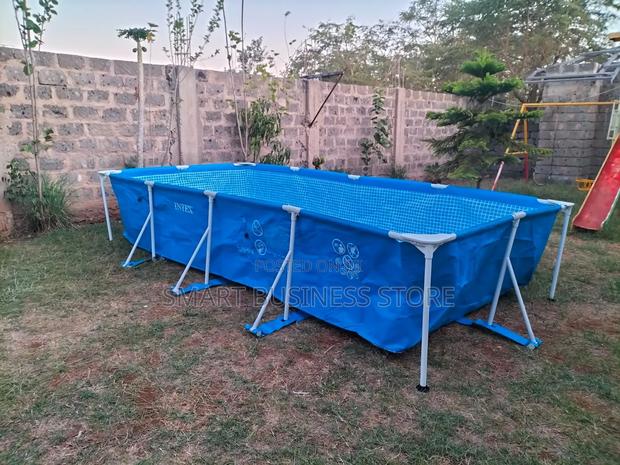 Garden Swimming Pool - main view