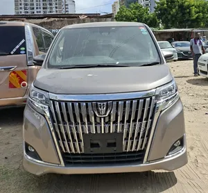 Toyota Esquire 2.0 AWD (7 seater) 2019 Beige