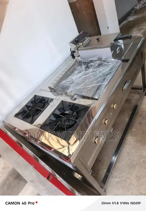 Optimized Modern Combined Cooker Set for a Kitchen Cooking Area