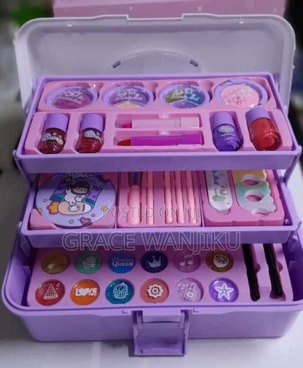 Kids Makeup Kit for Girl - main view