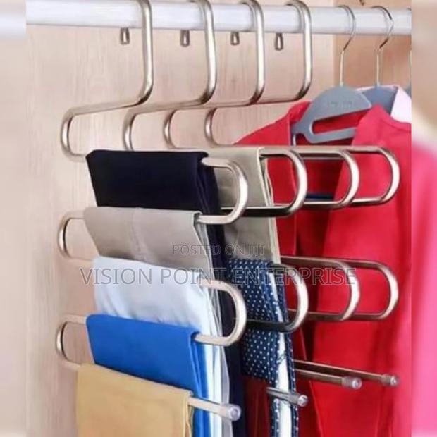 S-Shaped Non Slip Hangers - main view