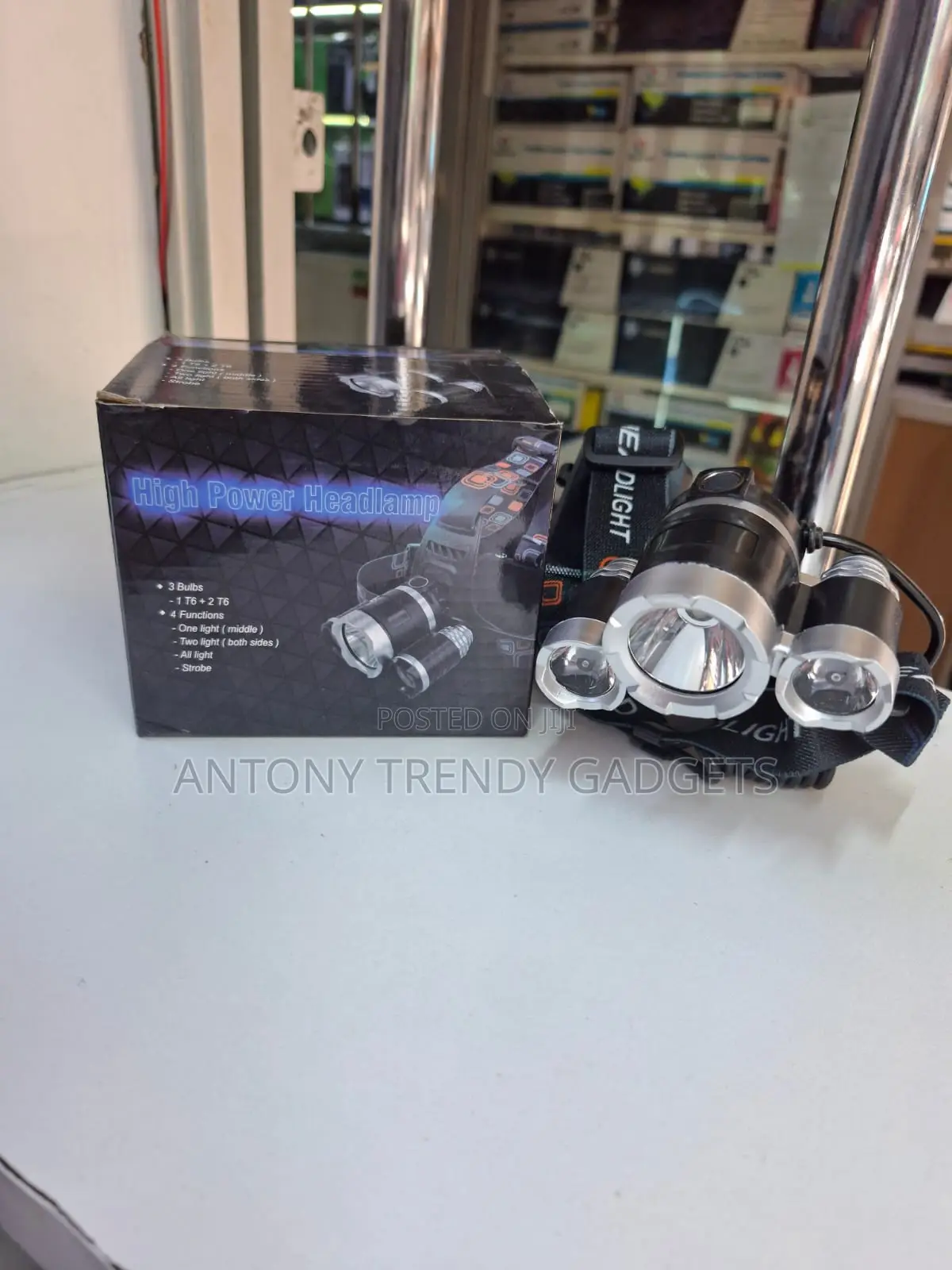 Led Headlamp 3× Cree T6 Adjustable Strap Outdoor Light