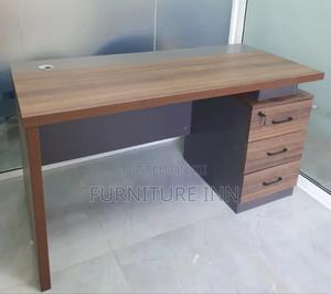 Office Table: Comfortable Office Table - thumbnail 2