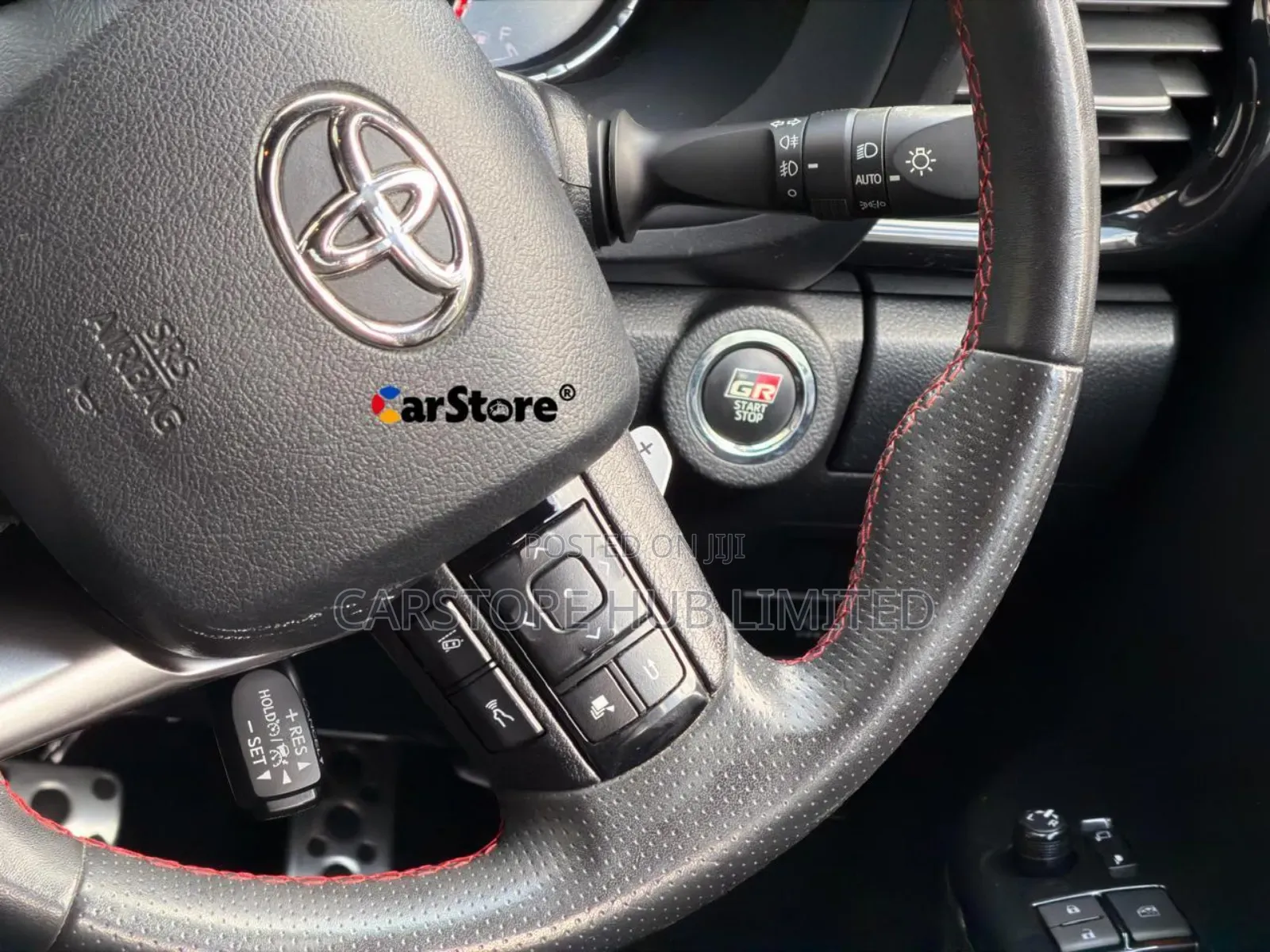 Toyota Hilux 2022 Black