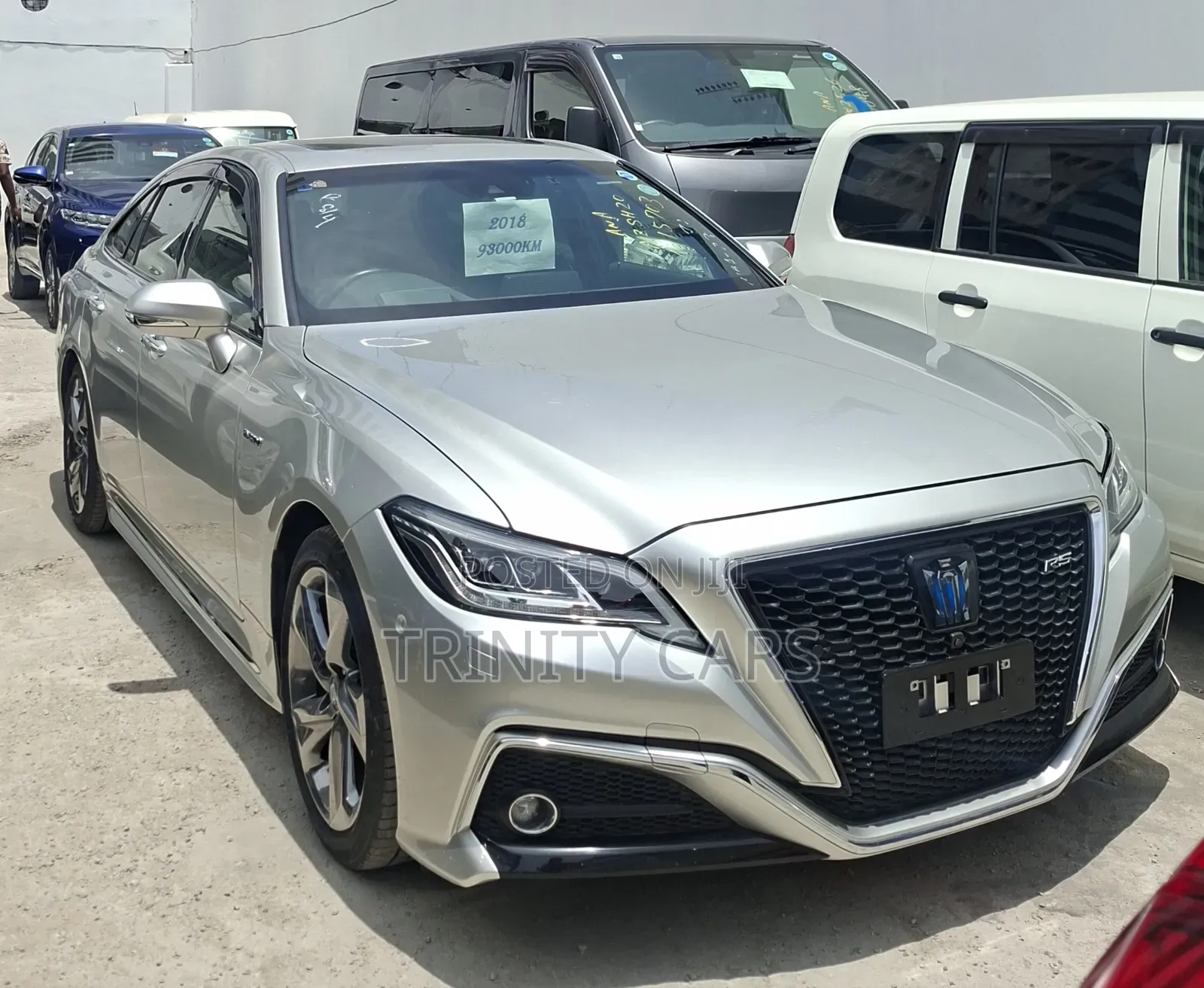 Toyota Crown 2020 Silver