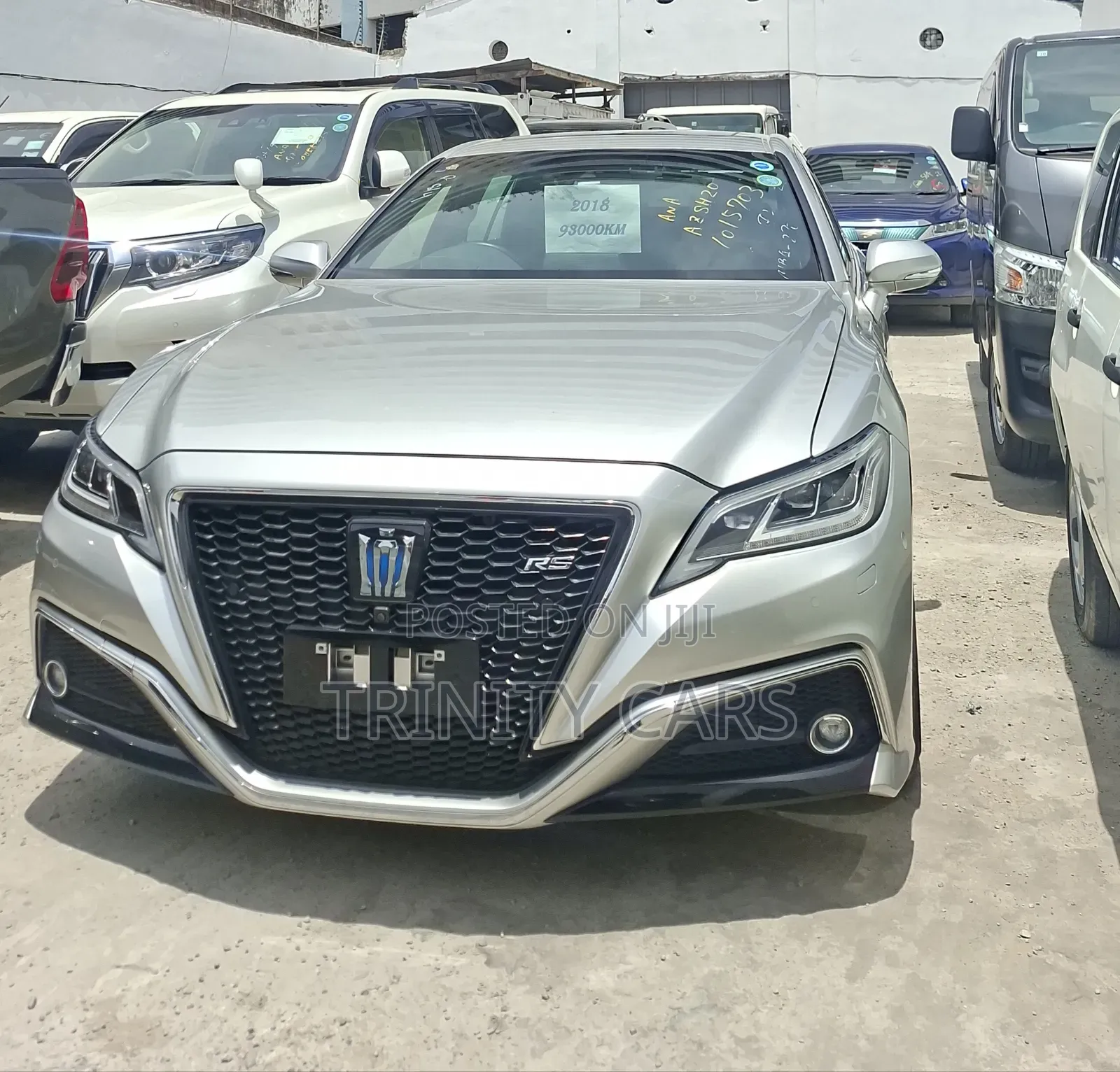 Toyota Crown 2020 Silver