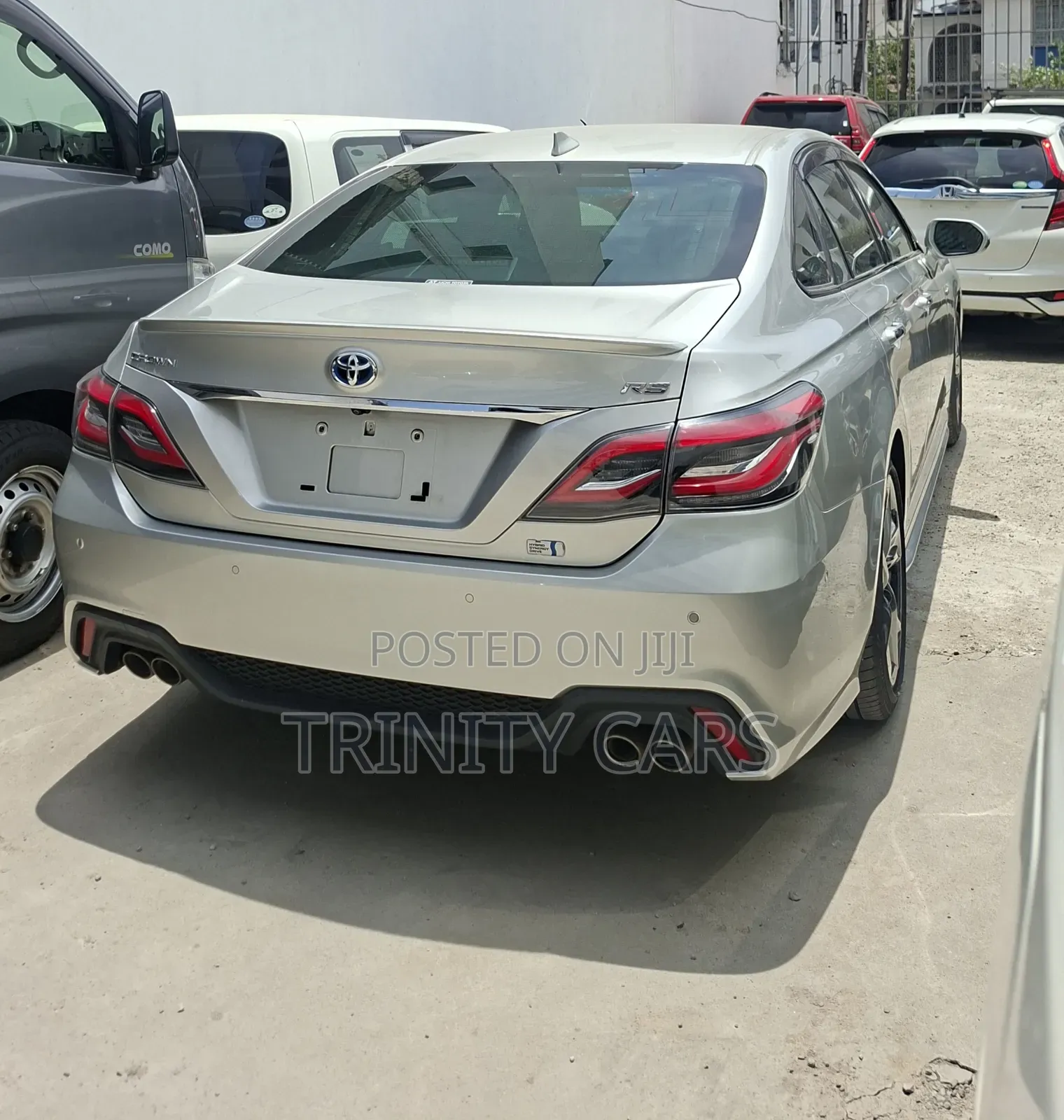Toyota Crown 2020 Silver