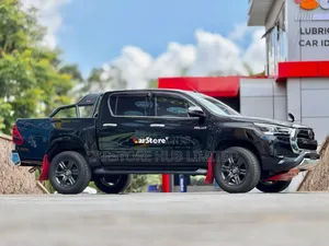Toyota Hilux 2.4 Diesel 2020 Silver