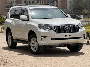 Toyota Land Cruiser Prado 2.7 2019 White
