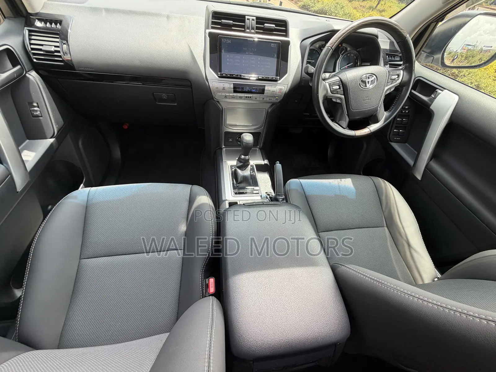 Toyota Land Cruiser Prado 2.7 2019 White