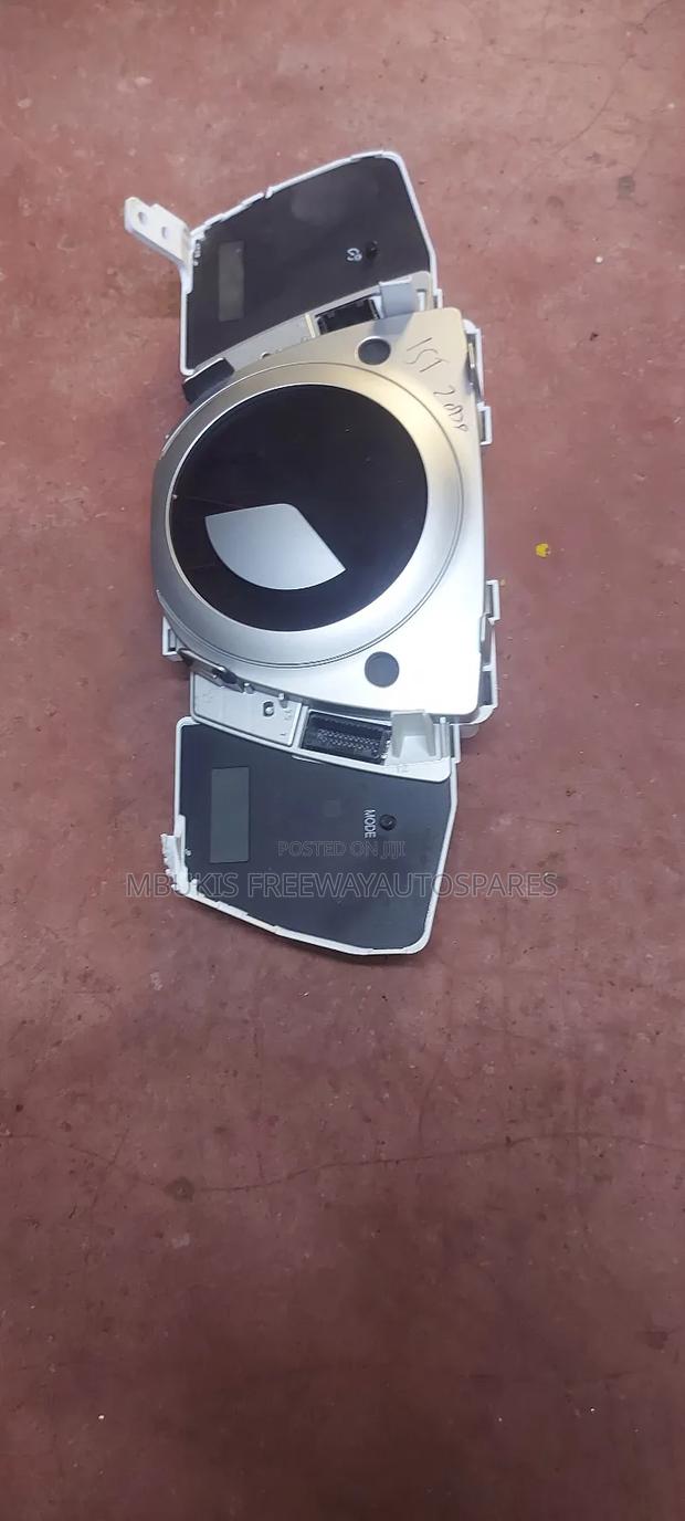 Dashboard Clock Toyota Ist 2008