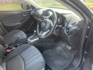 Mazda Demio 2015 Pearl