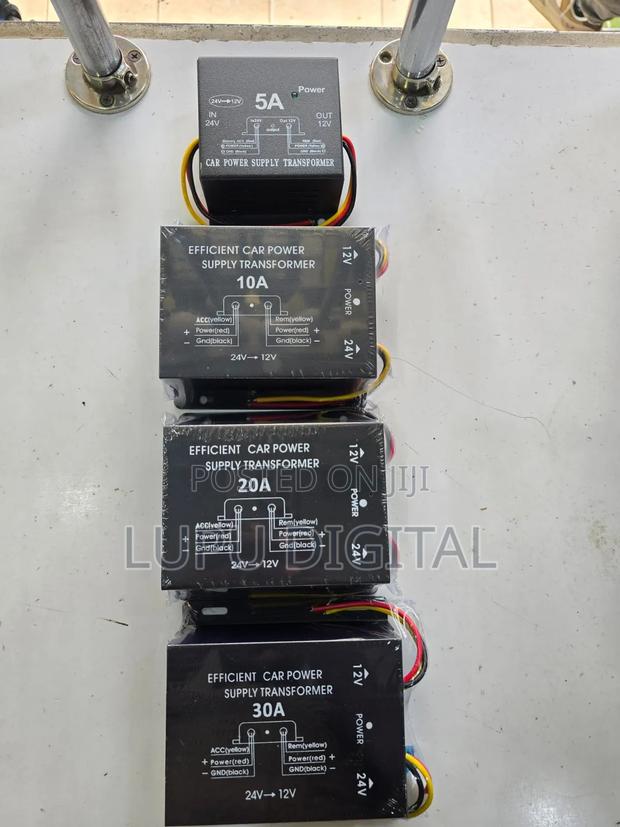 5a Car Power Converter - main view
