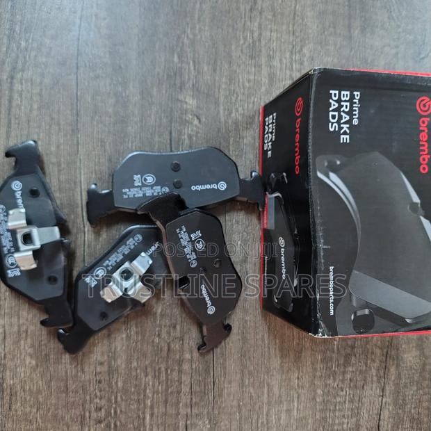 Brembo Rear Pads for BMW – Prime P 06 038 High Performance