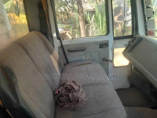 Ashock Leyland 9016 2015 - thumbnail 3